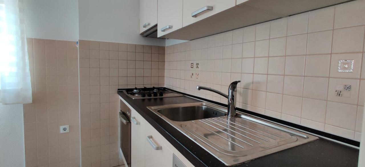 Apartment Dea Trogir Luaran gambar